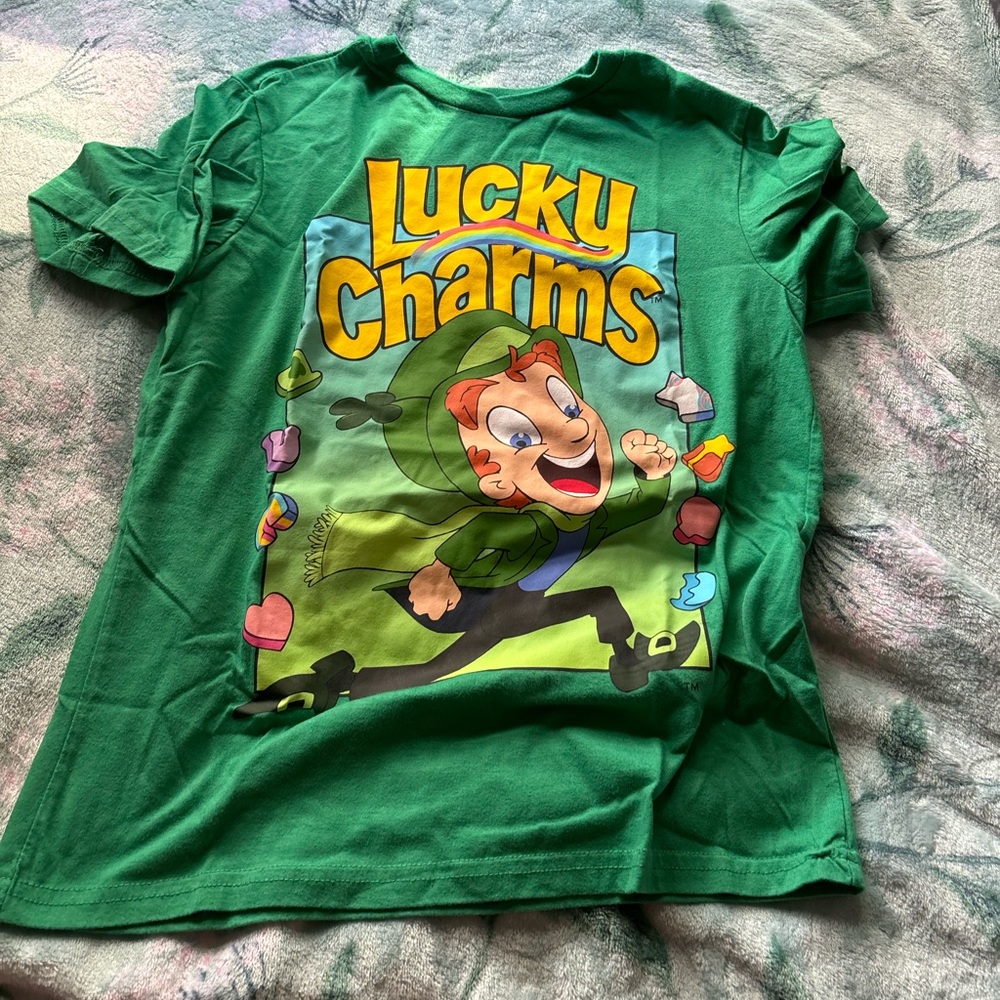 Lucky Charms graphic tee